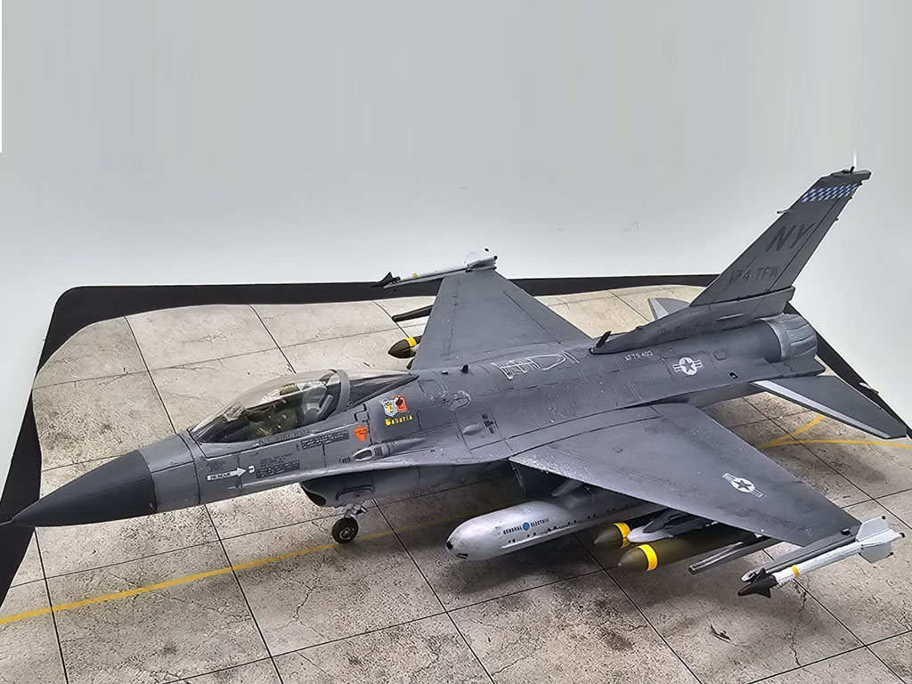F-16C Fighting Falcon - Image 12